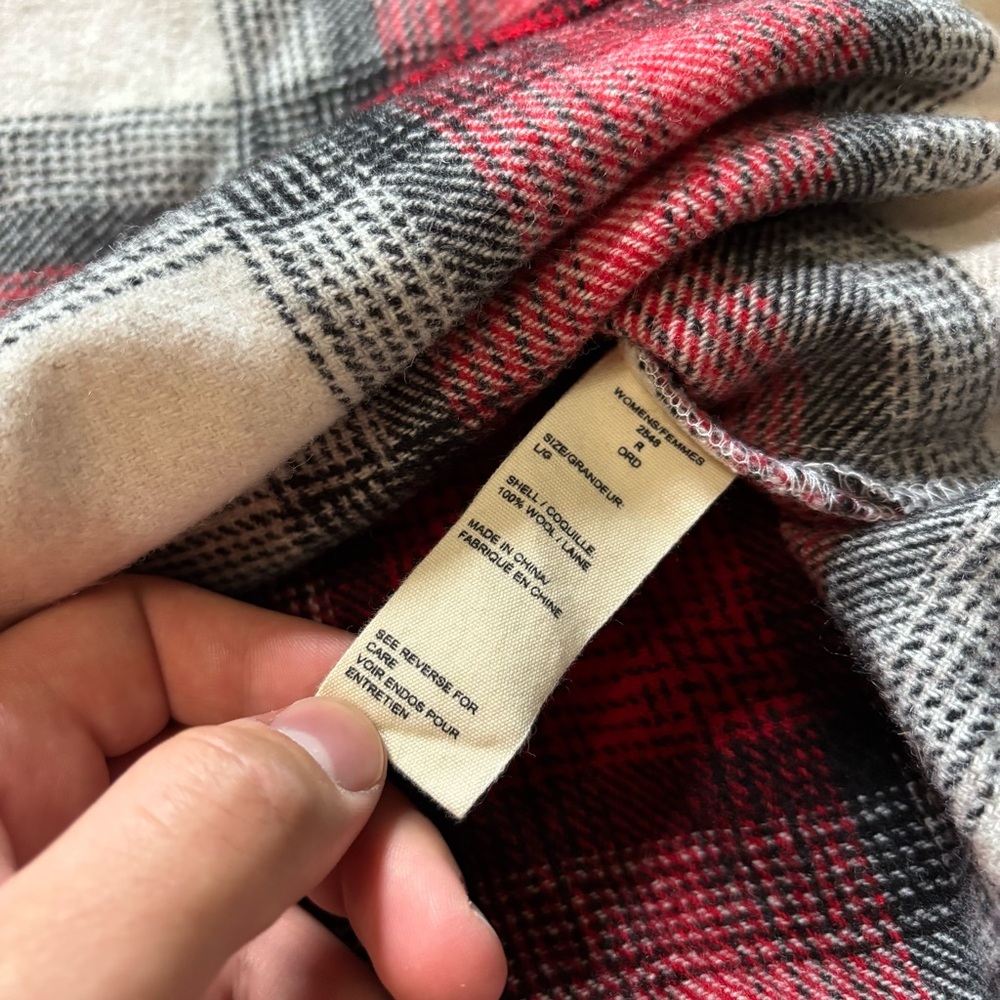 Woolrich 100% Wool Button Down Flannel Shirt Buffalo Plaid Red Large Womens - Picture 4 of 6